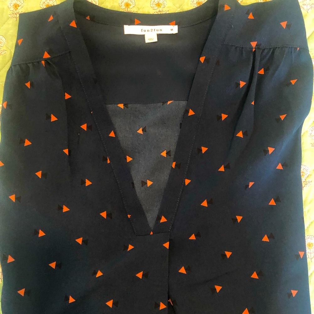 Fun2Fun by Stitch Fix 🔺Geometric🔺Blouse